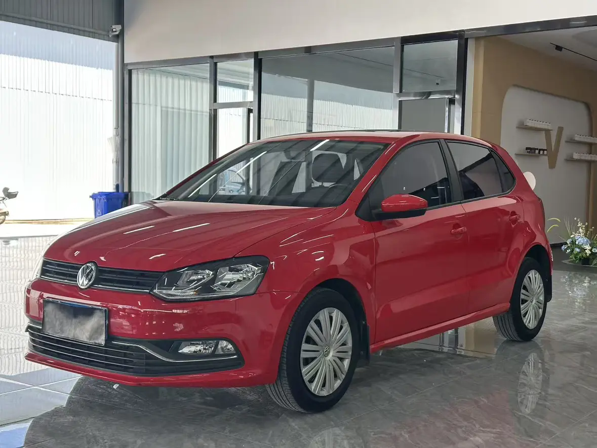 Volkswagen Polo  из Китая