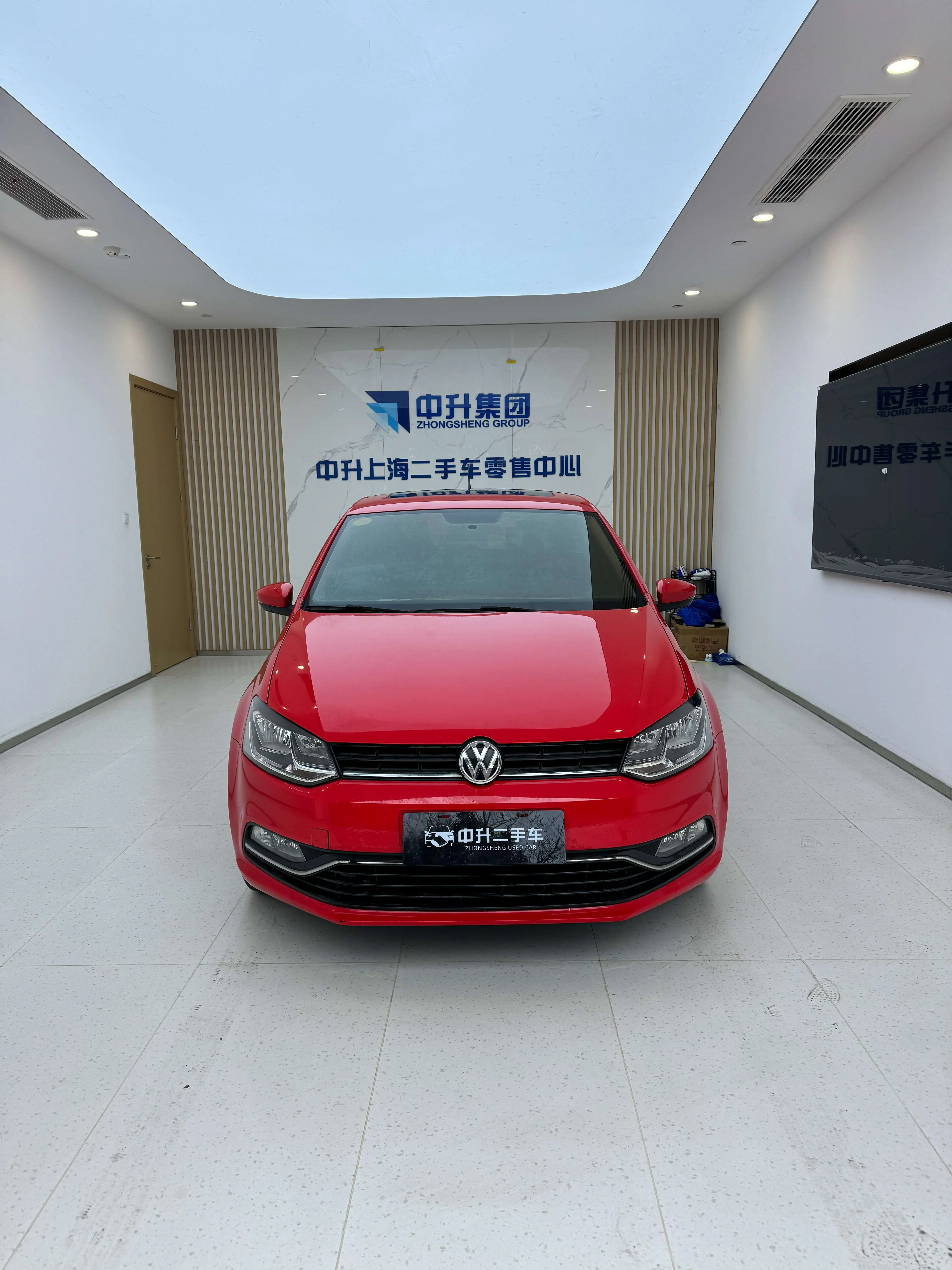 Volkswagen Polo  из Китая