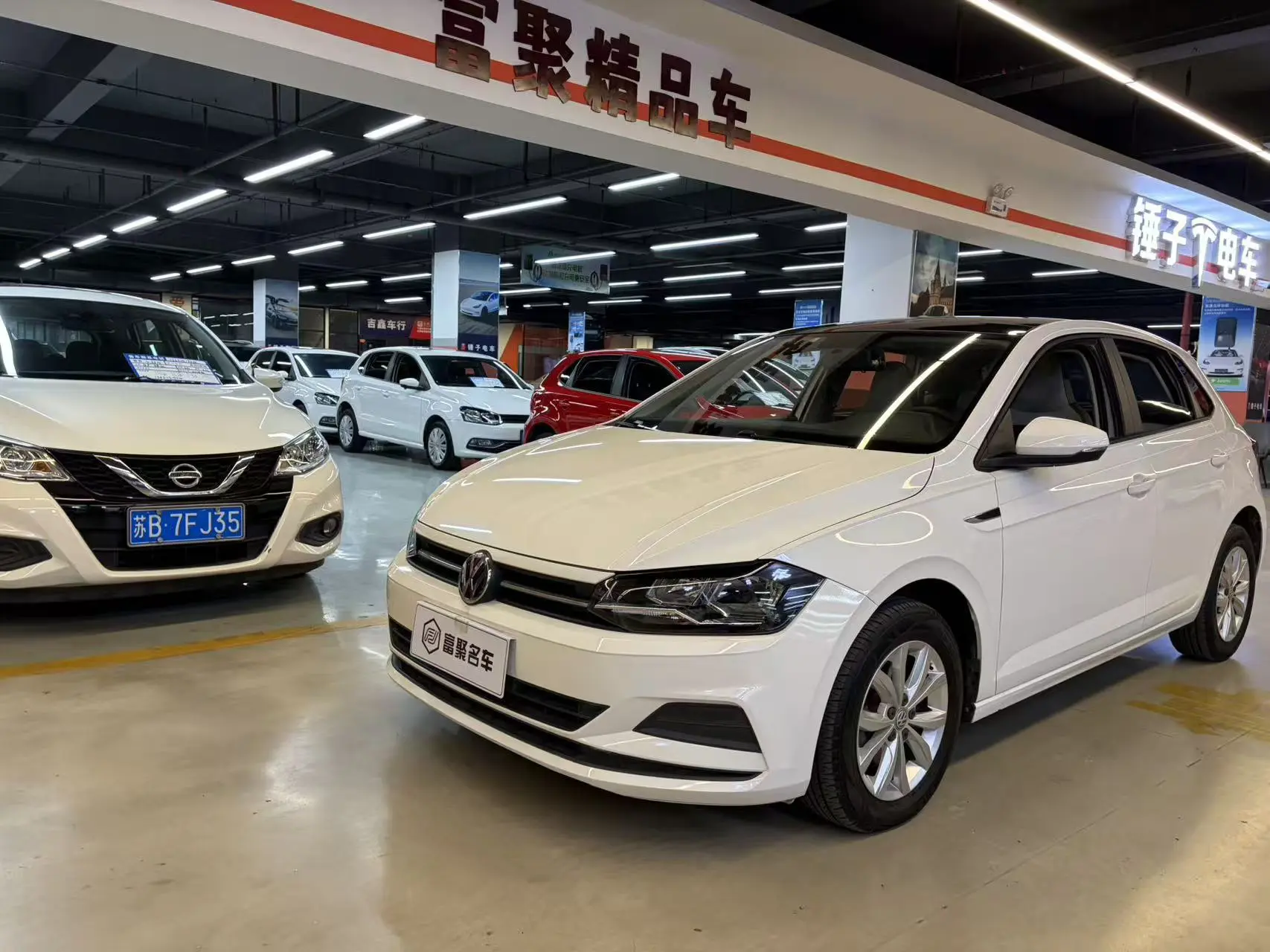 Volkswagen Polo  из Китая