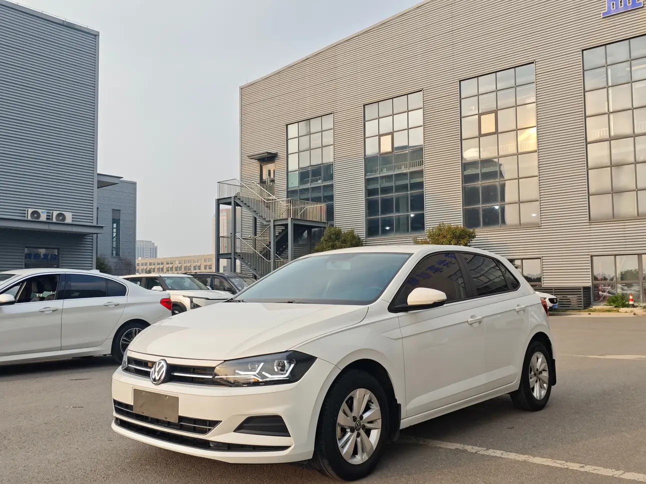 Volkswagen Polo  из Китая