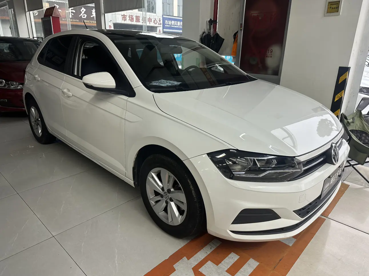 Volkswagen Polo  из Китая