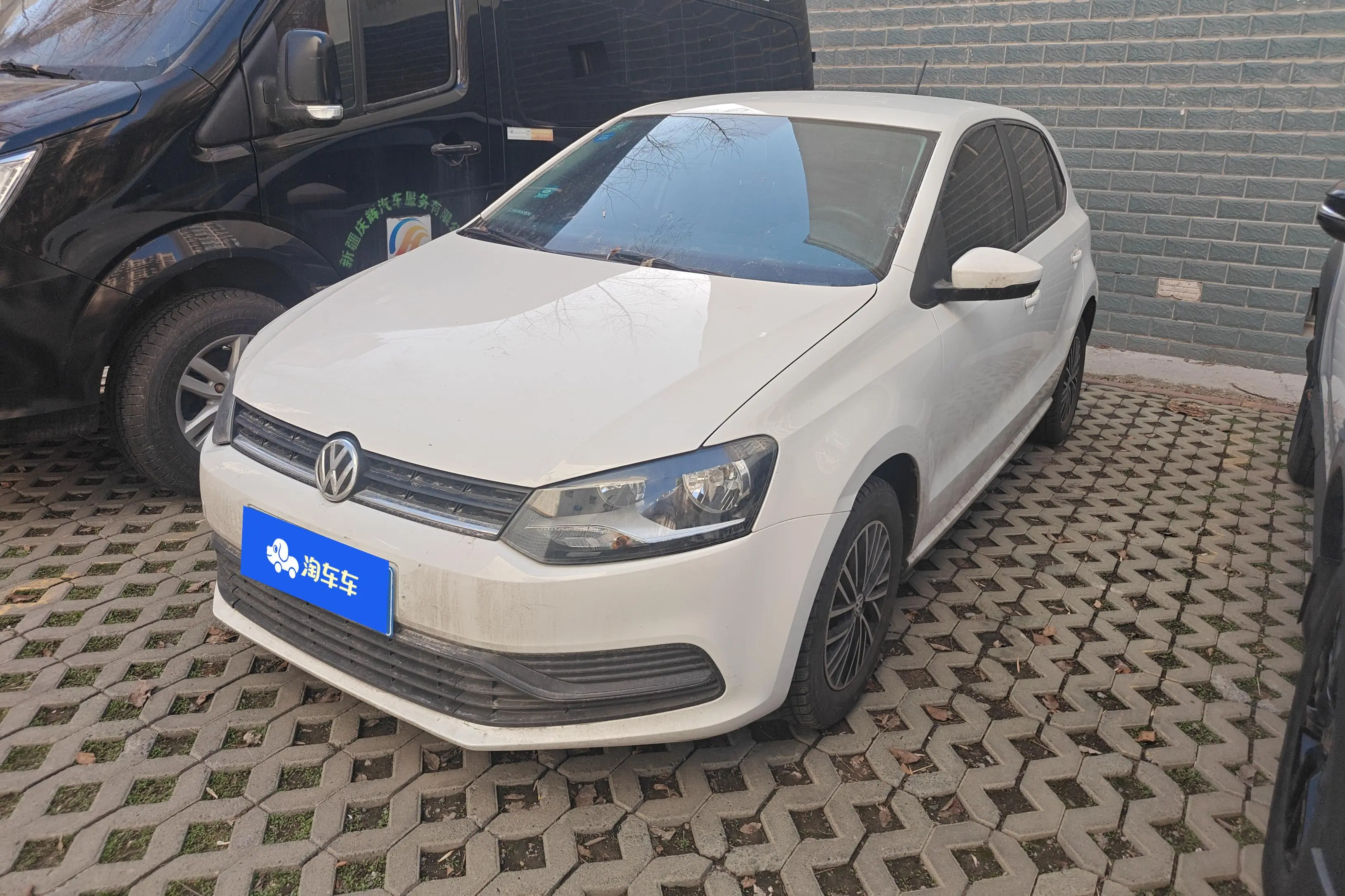 Volkswagen Polo  из Китая