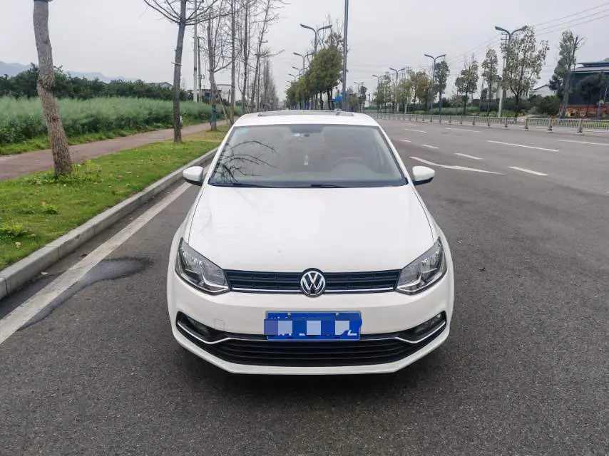 Volkswagen Polo  из Китая