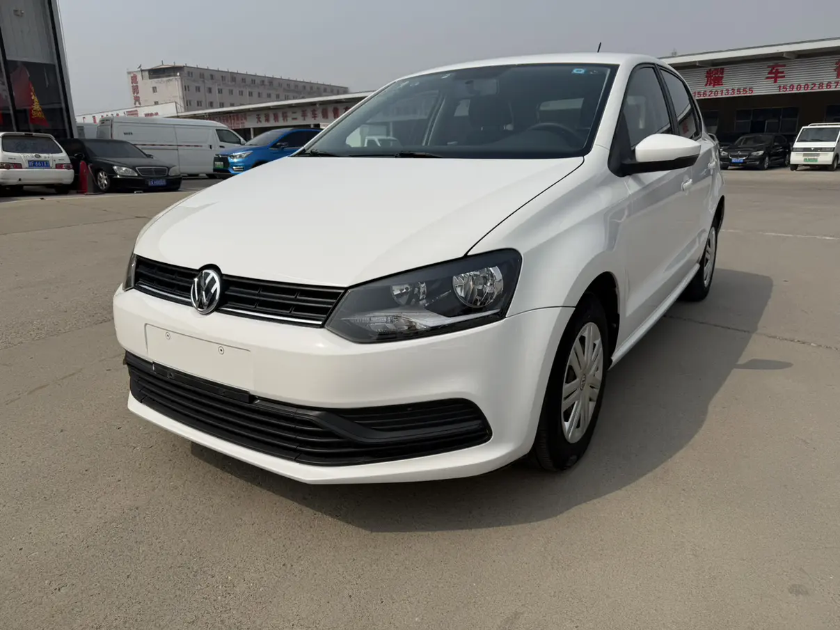 Volkswagen Polo  из Китая