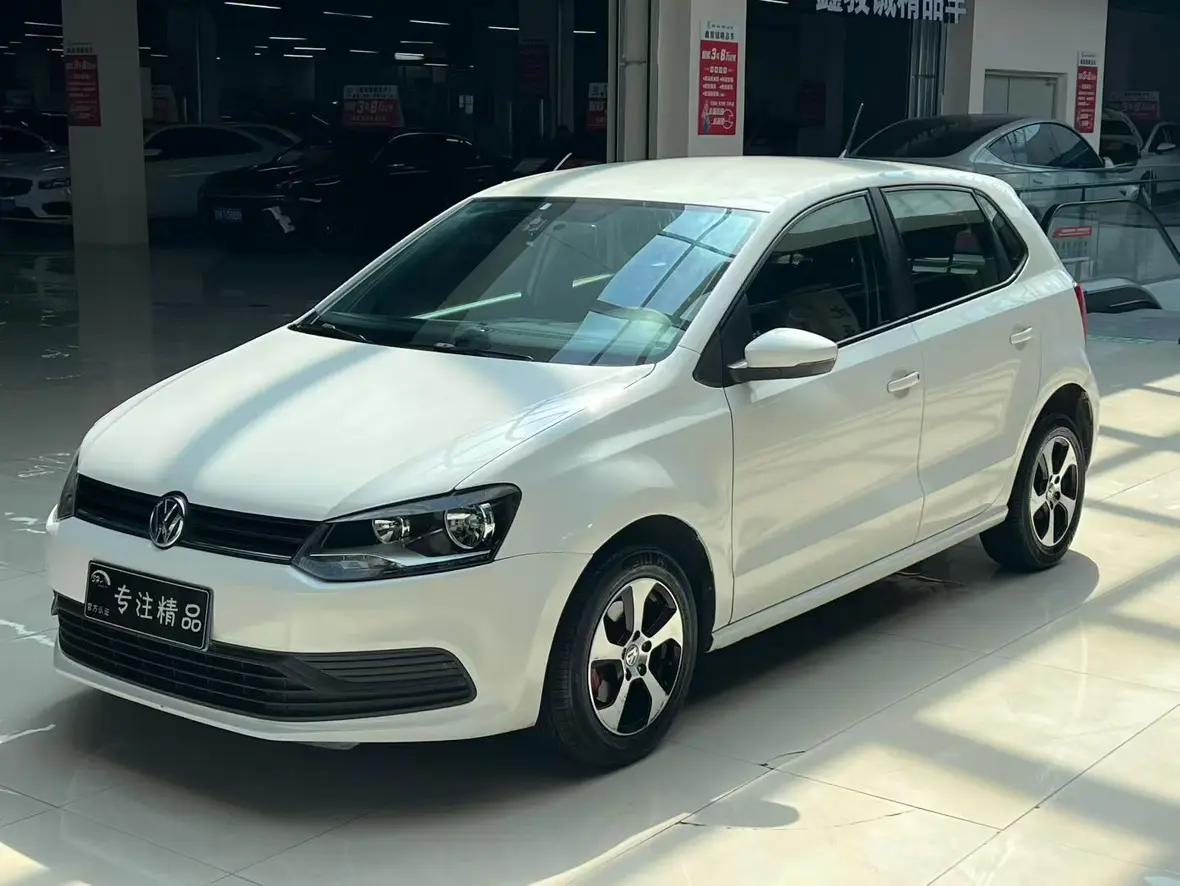 Volkswagen Polo  из Китая