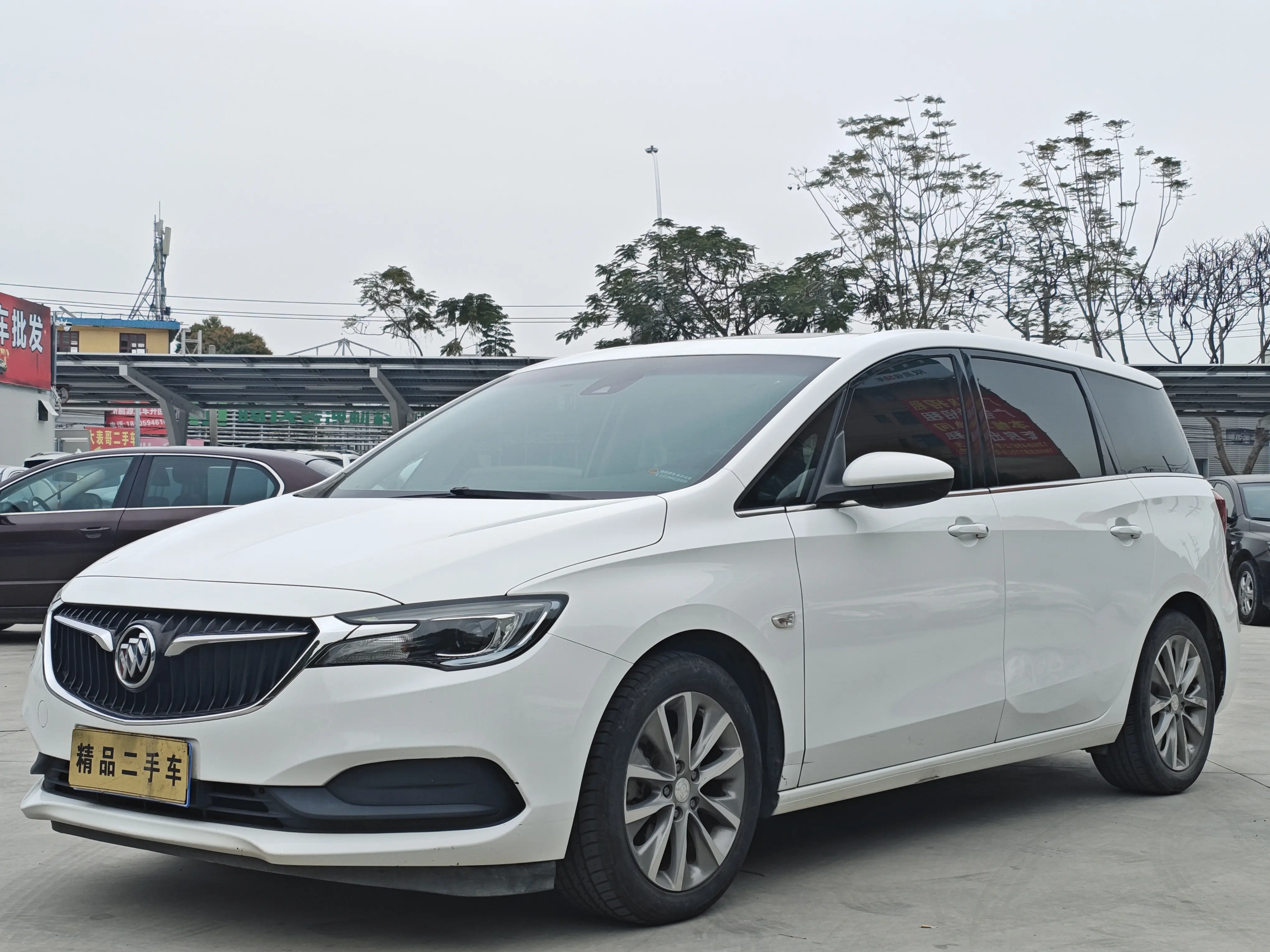 Buick GL6