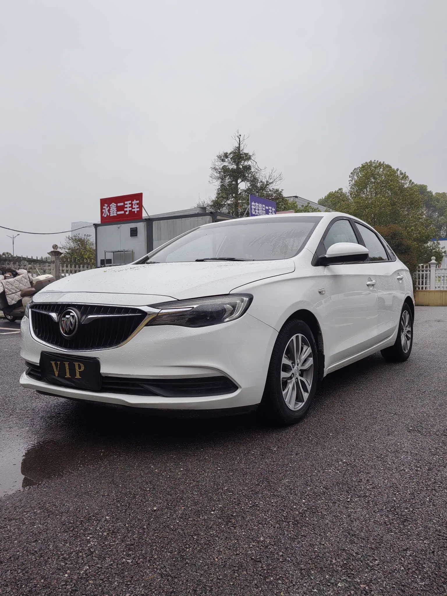 Buick Yinglang