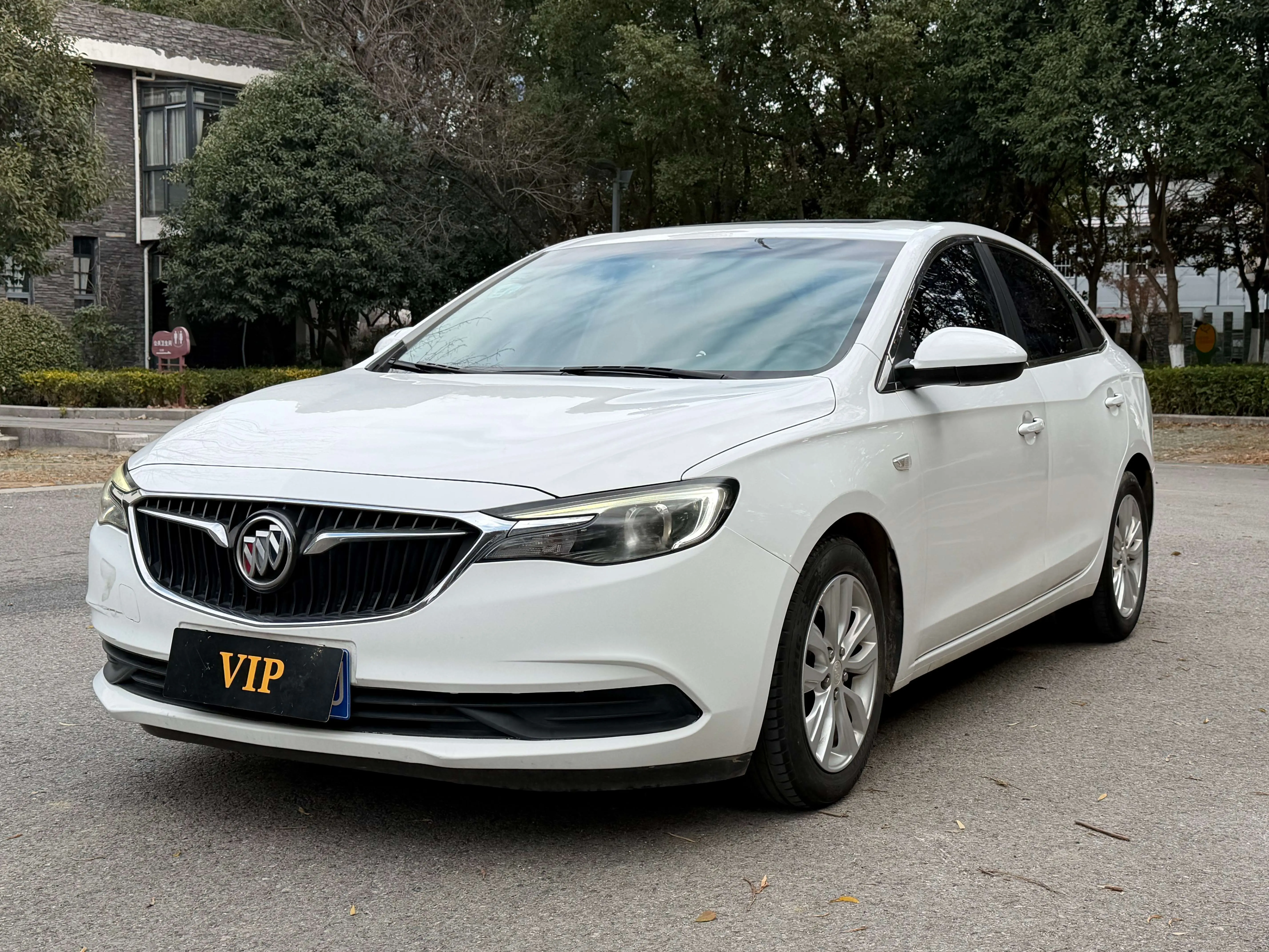 Buick Yinglang