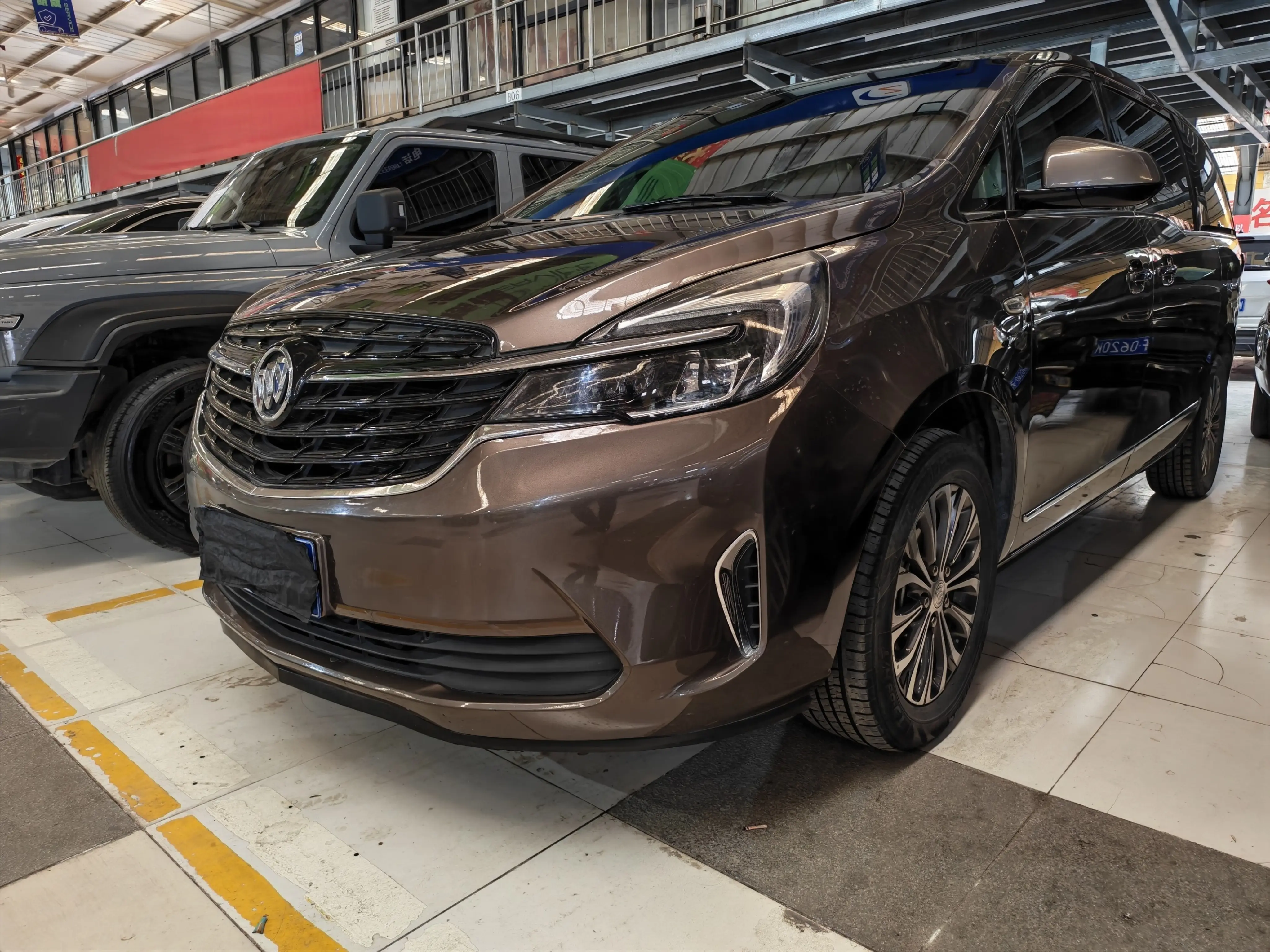 Buick GL8