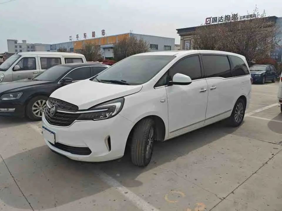 Buick GL8