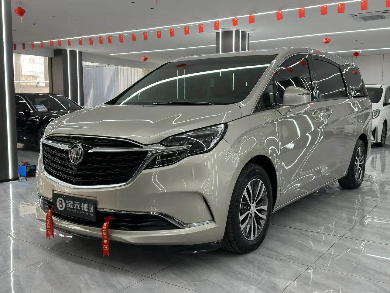 Buick GL8