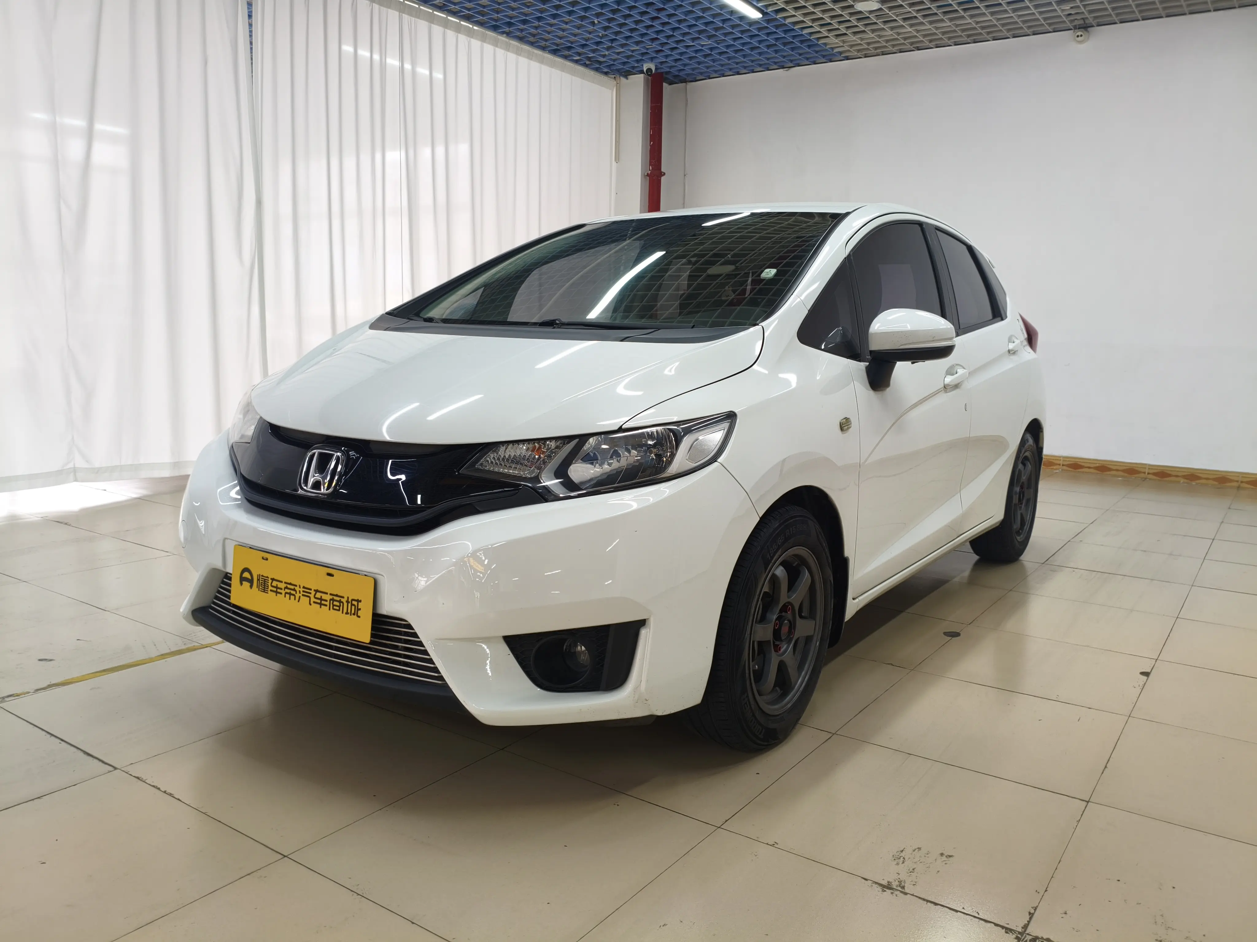 Honda Fit  из Китая