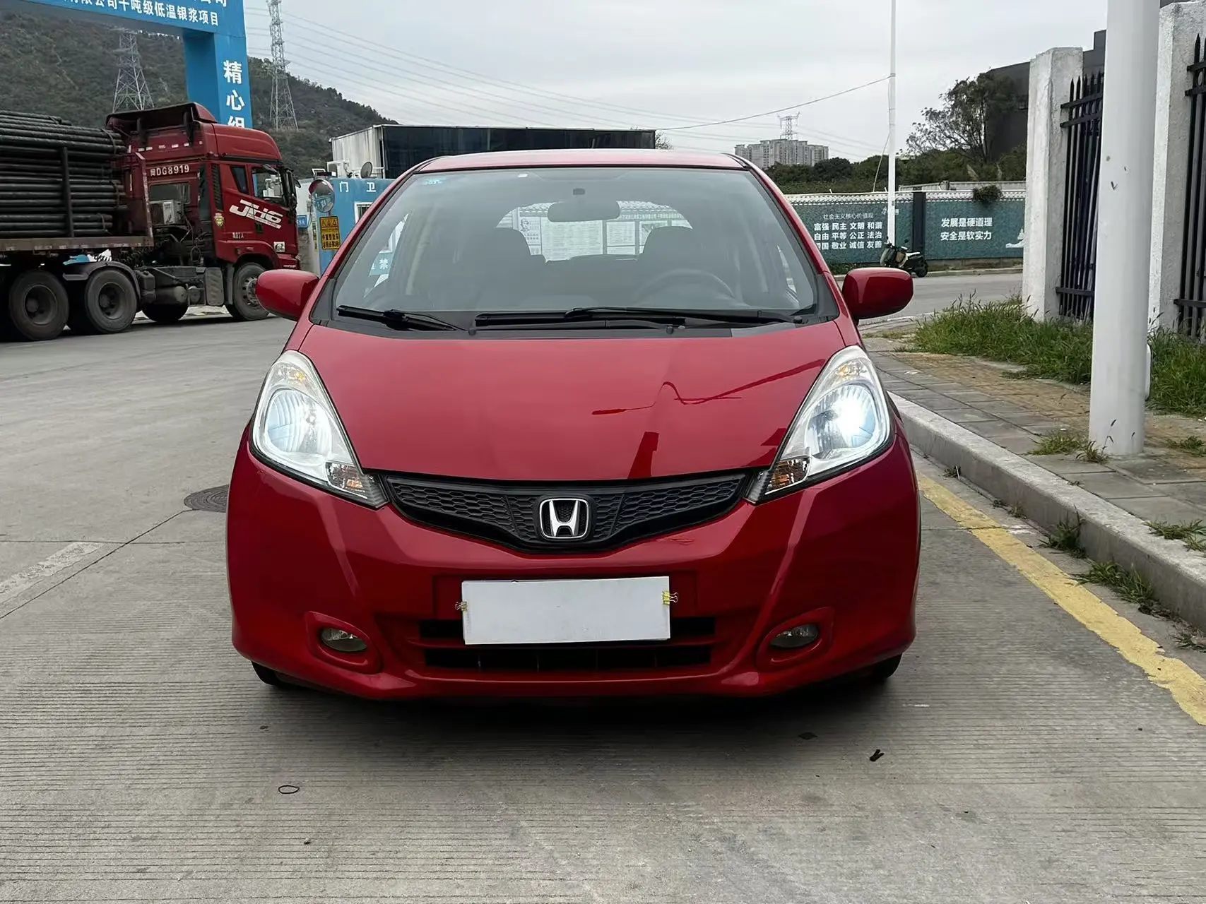 Honda Fit  из Китая