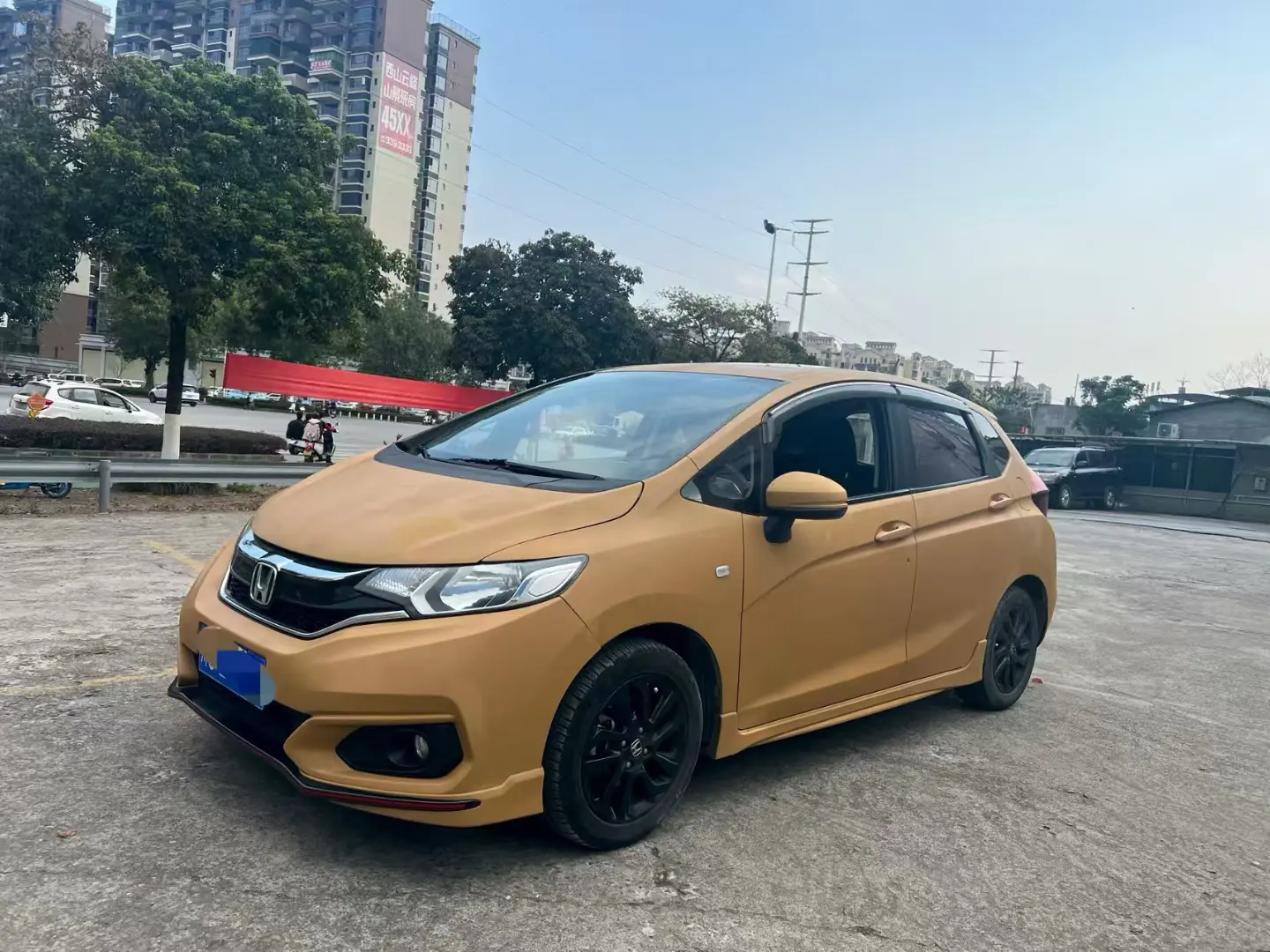 Honda Fit  из Китая