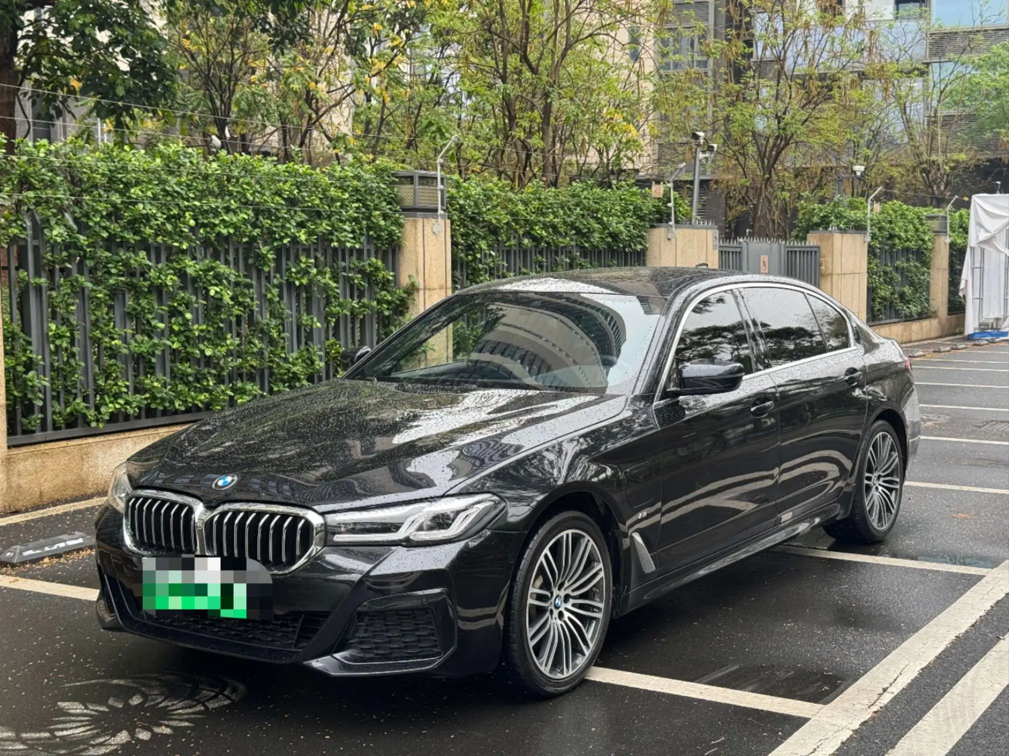 BMW 5 Series PHEV