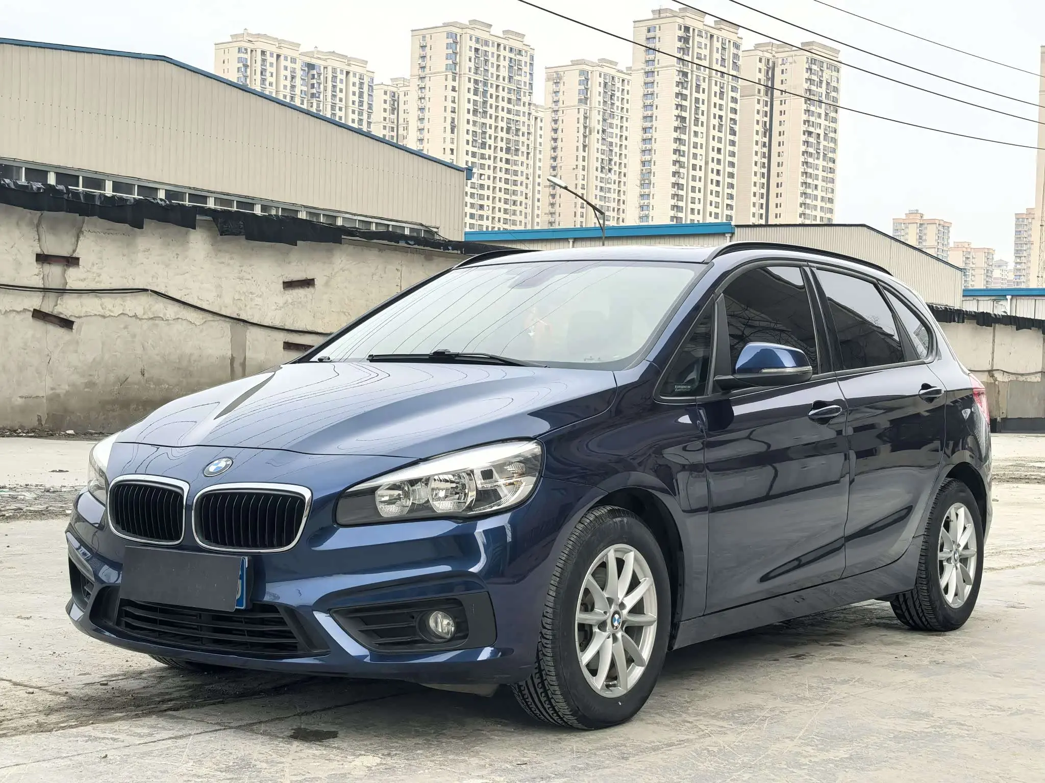 BMW 2 Series Active Tourer  из Китая