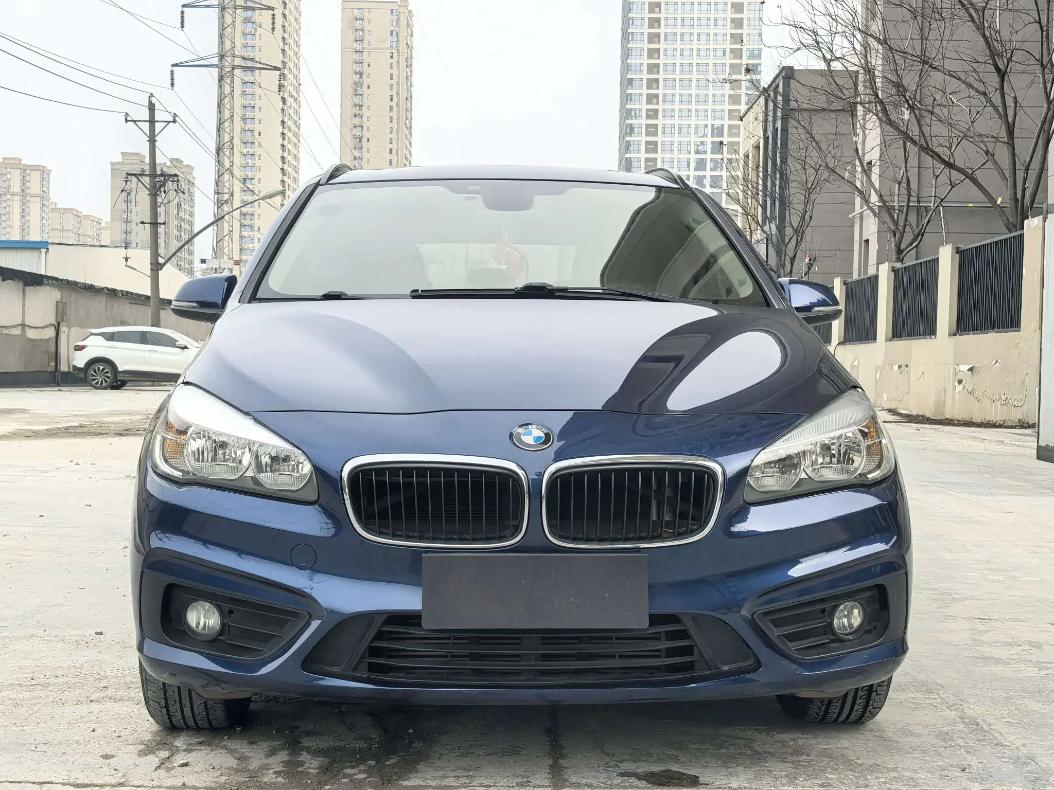 BMW 2 Series Active Tourer  из Китая