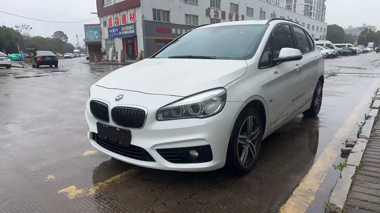 BMW 2 Series Active Tourer  из Китая