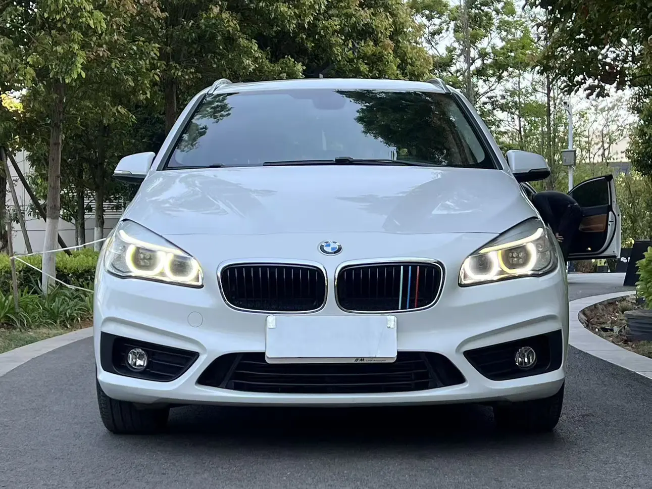 BMW 2 Series Active Tourer  из Китая