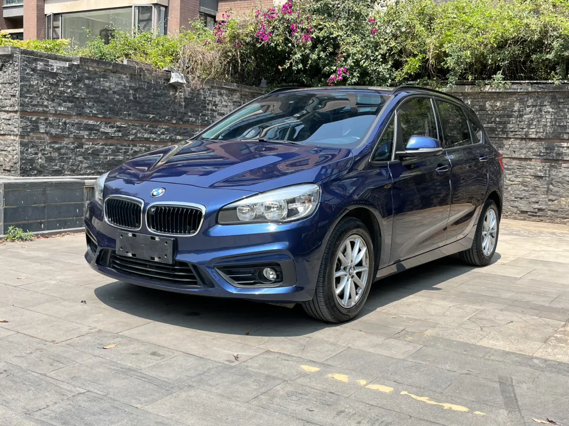 BMW 2 Series Active Tourer  из Китая