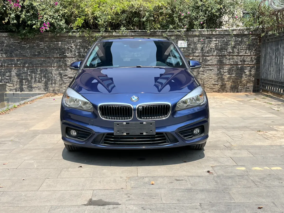 BMW 2 Series Active Tourer  из Китая