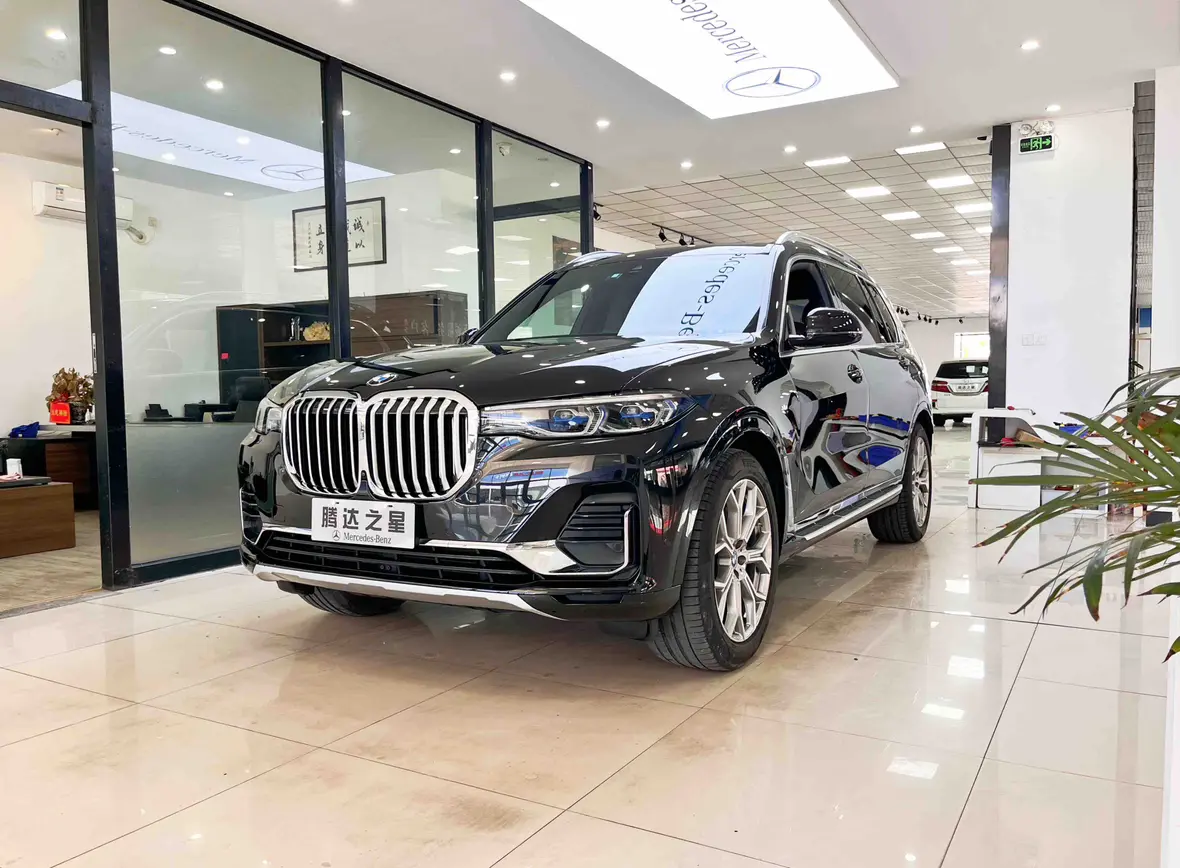 BMW X7  из Китая