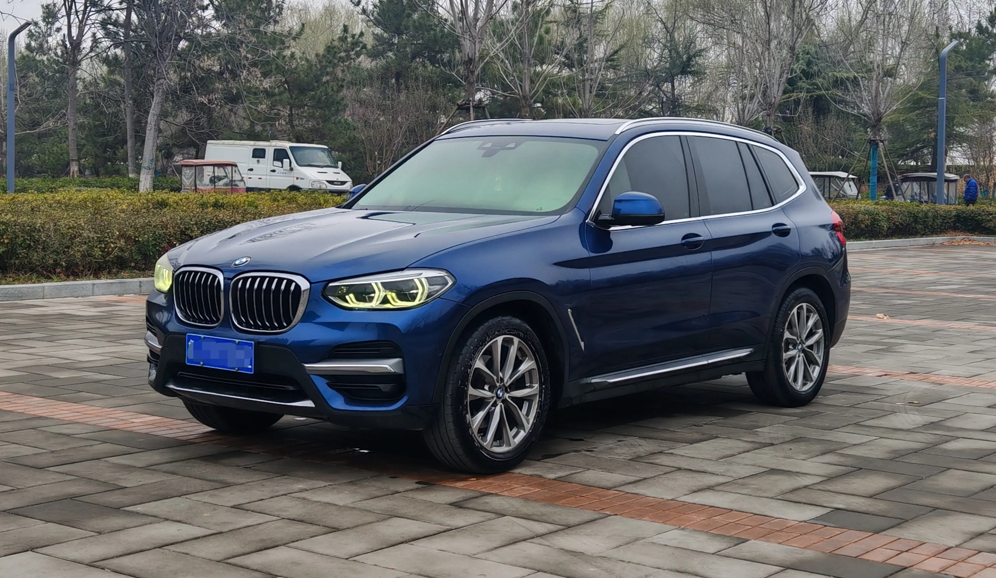 BMW X3  из Китая