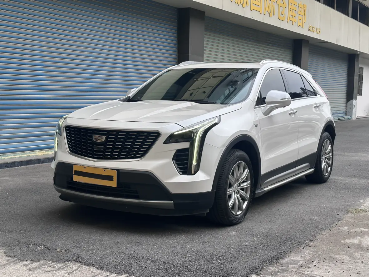 Cadillac XT4  из Китая
