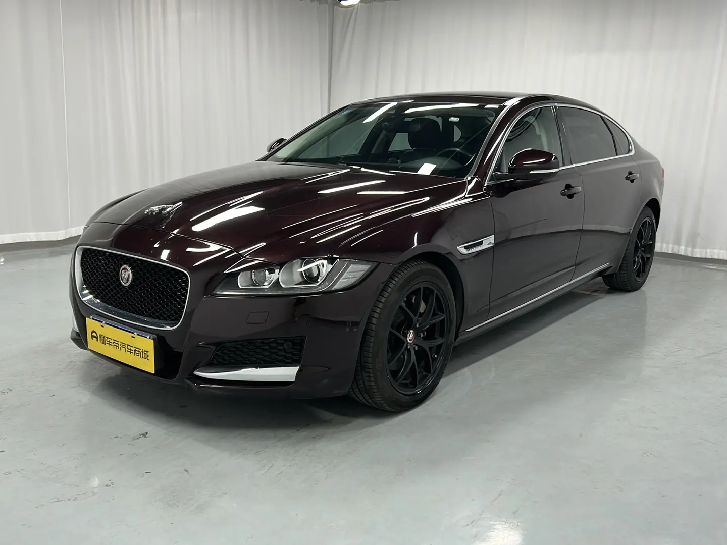 Jaguar XFL