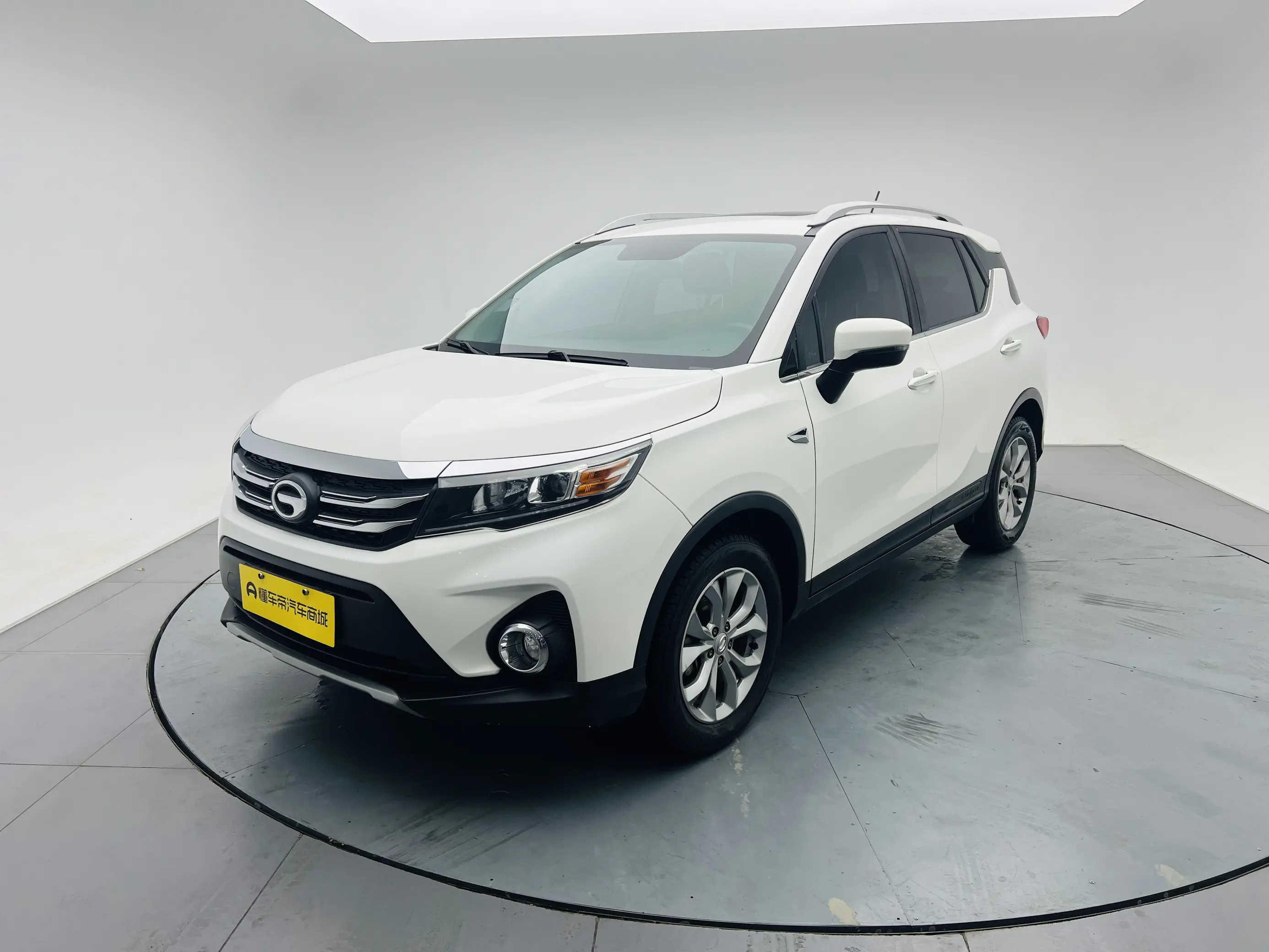 GAC Trumpchi GS3  из Китая