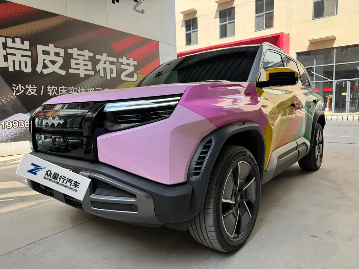 BYD Leopard Titanium 3