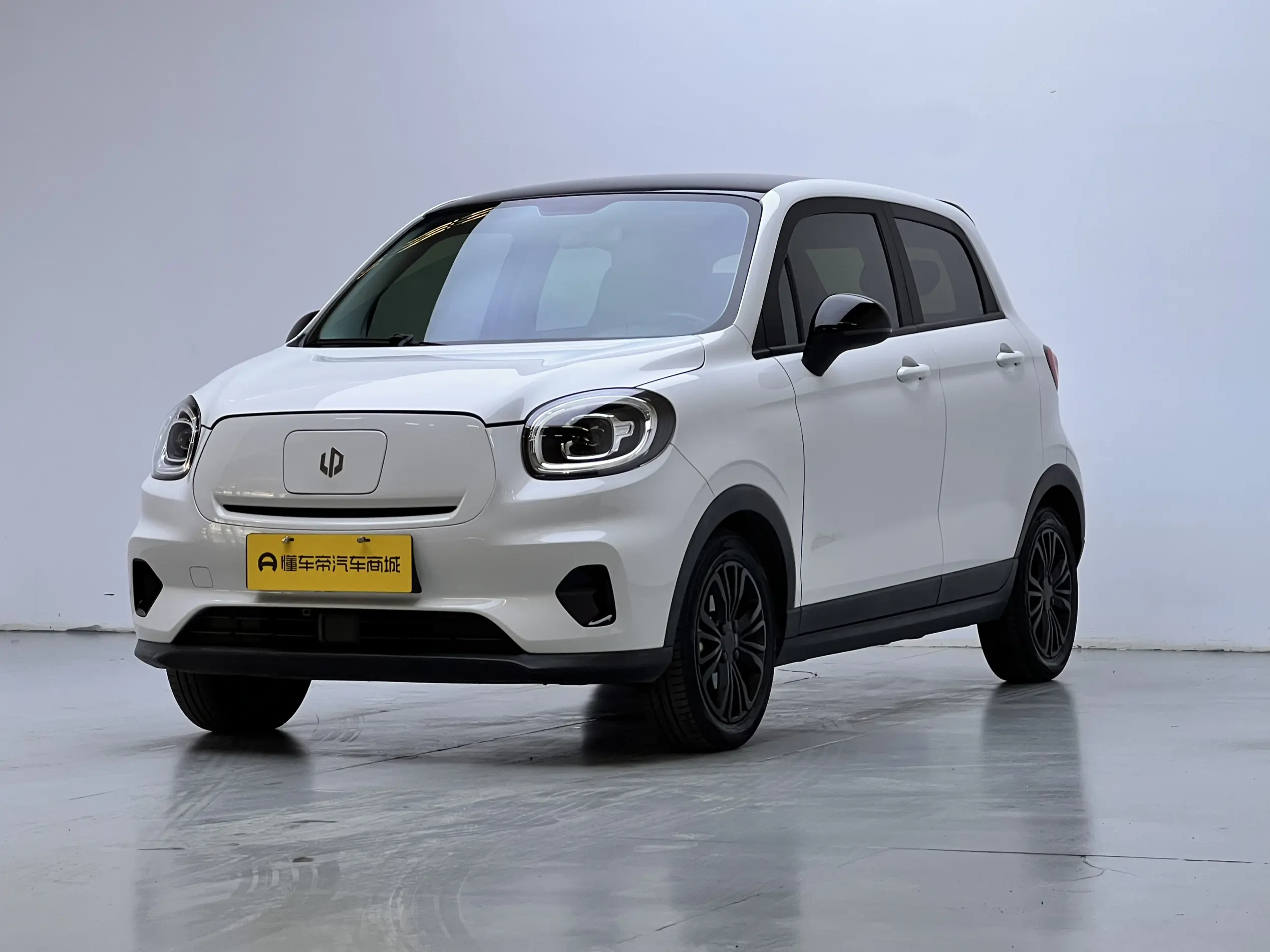 Leapmotor Zero running T03  из Китая