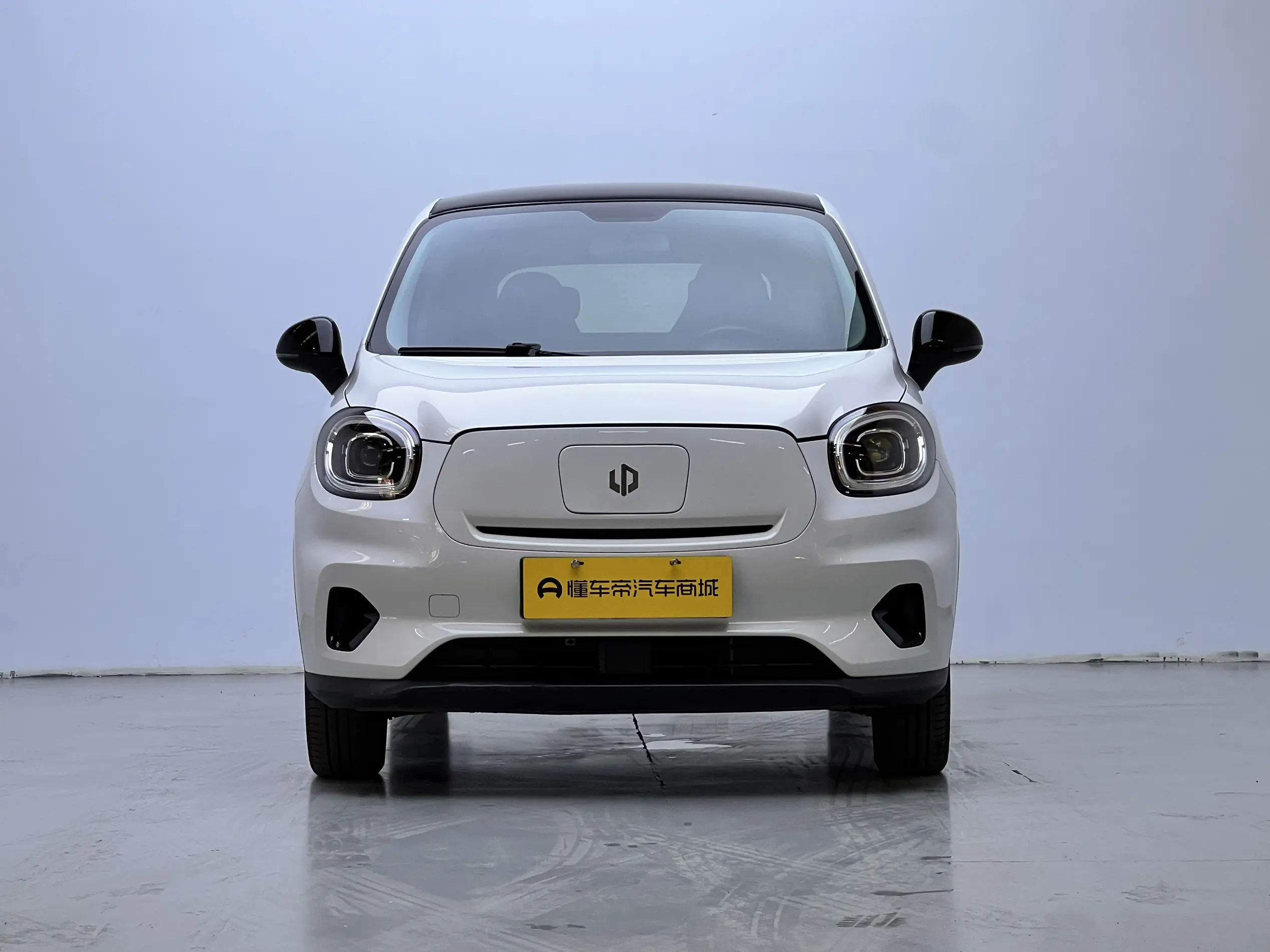 Leapmotor Zero running T03  из Китая