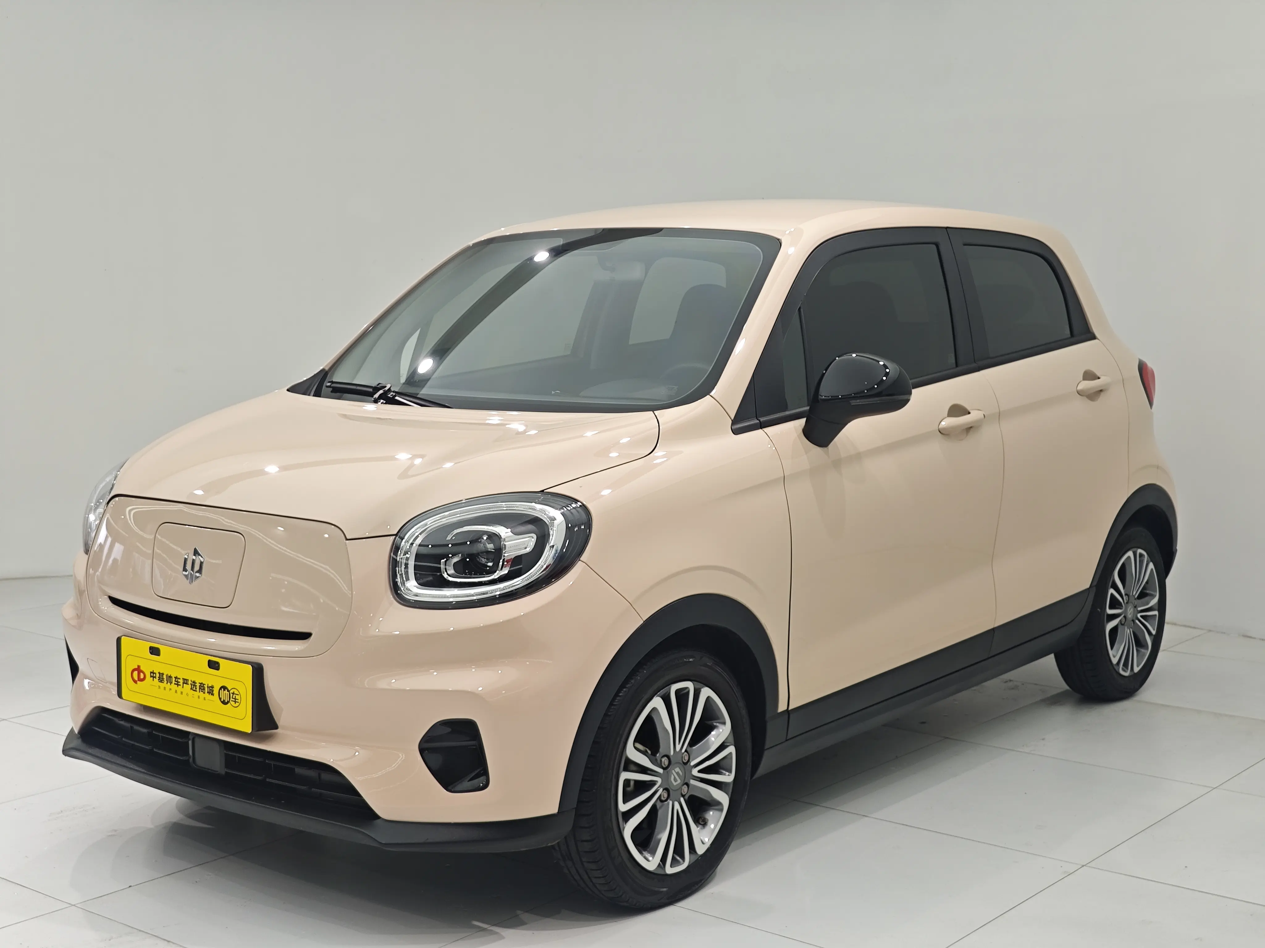 Leapmotor Zero running T03  из Китая