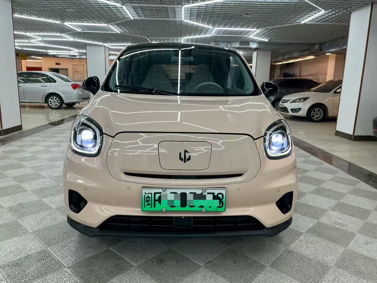 Leapmotor Zero running T03  из Китая