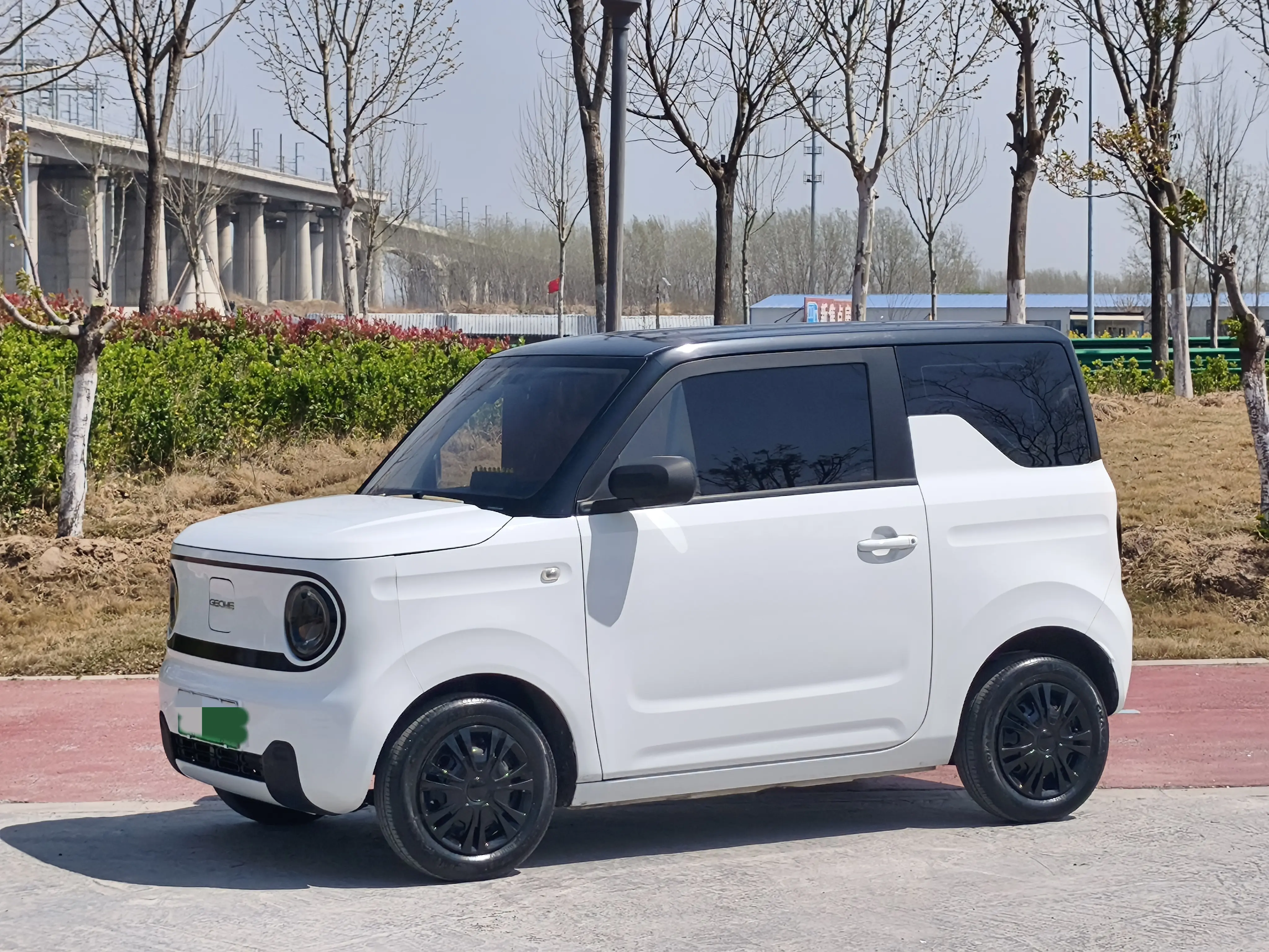 Geely Panda  из Китая