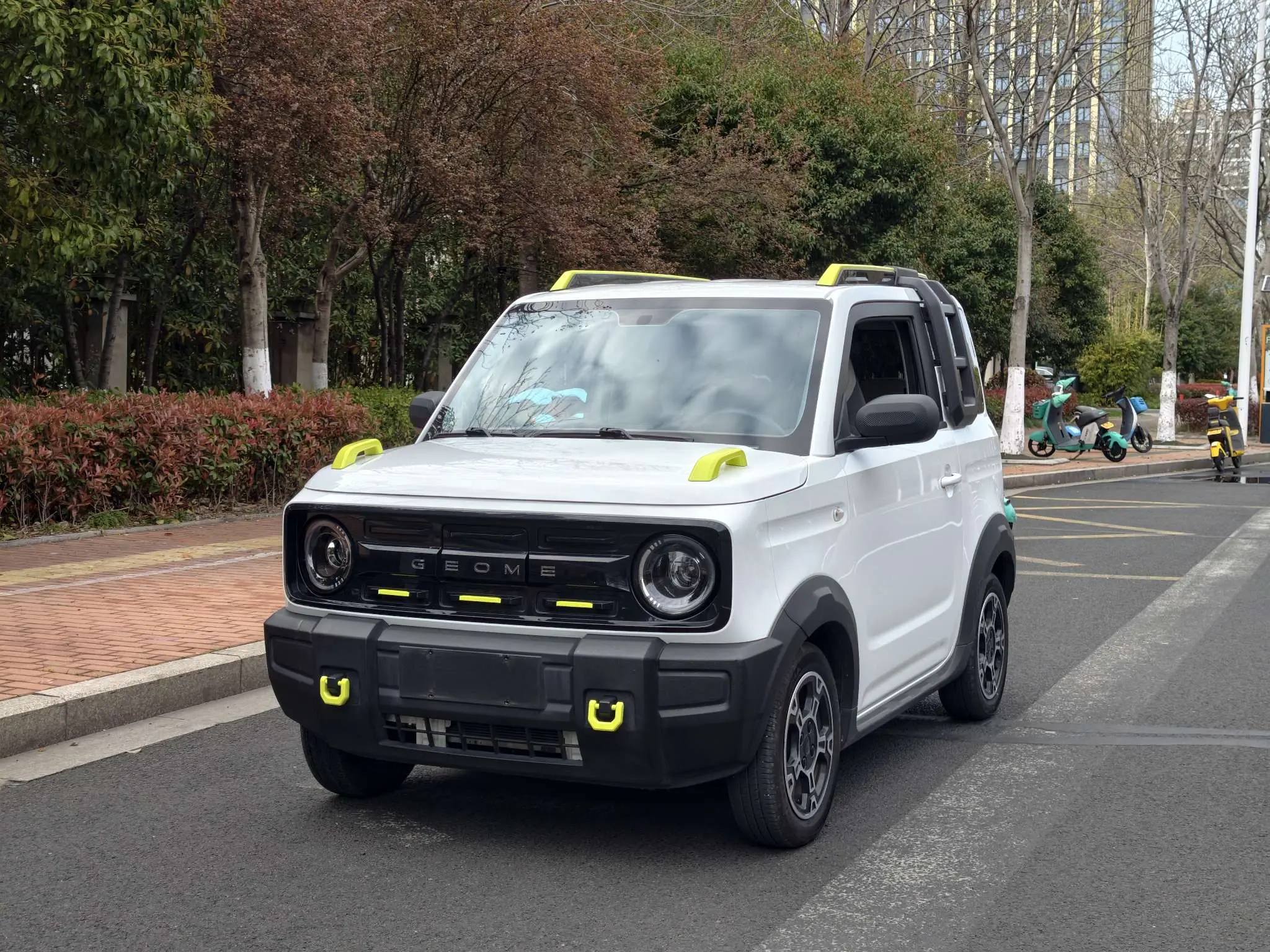 Geely Panda  из Китая