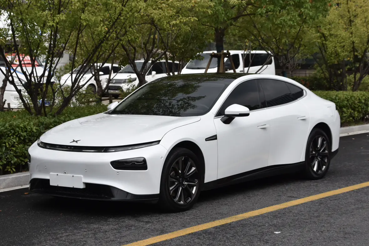 Xpeng P7