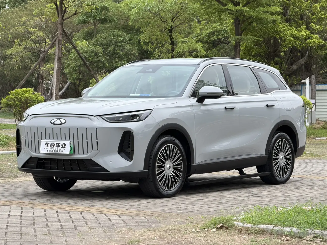 Chery Fengyun T9