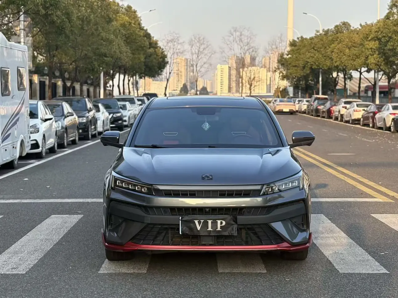 JAC (Sihao) Si Haoyao  из Китая