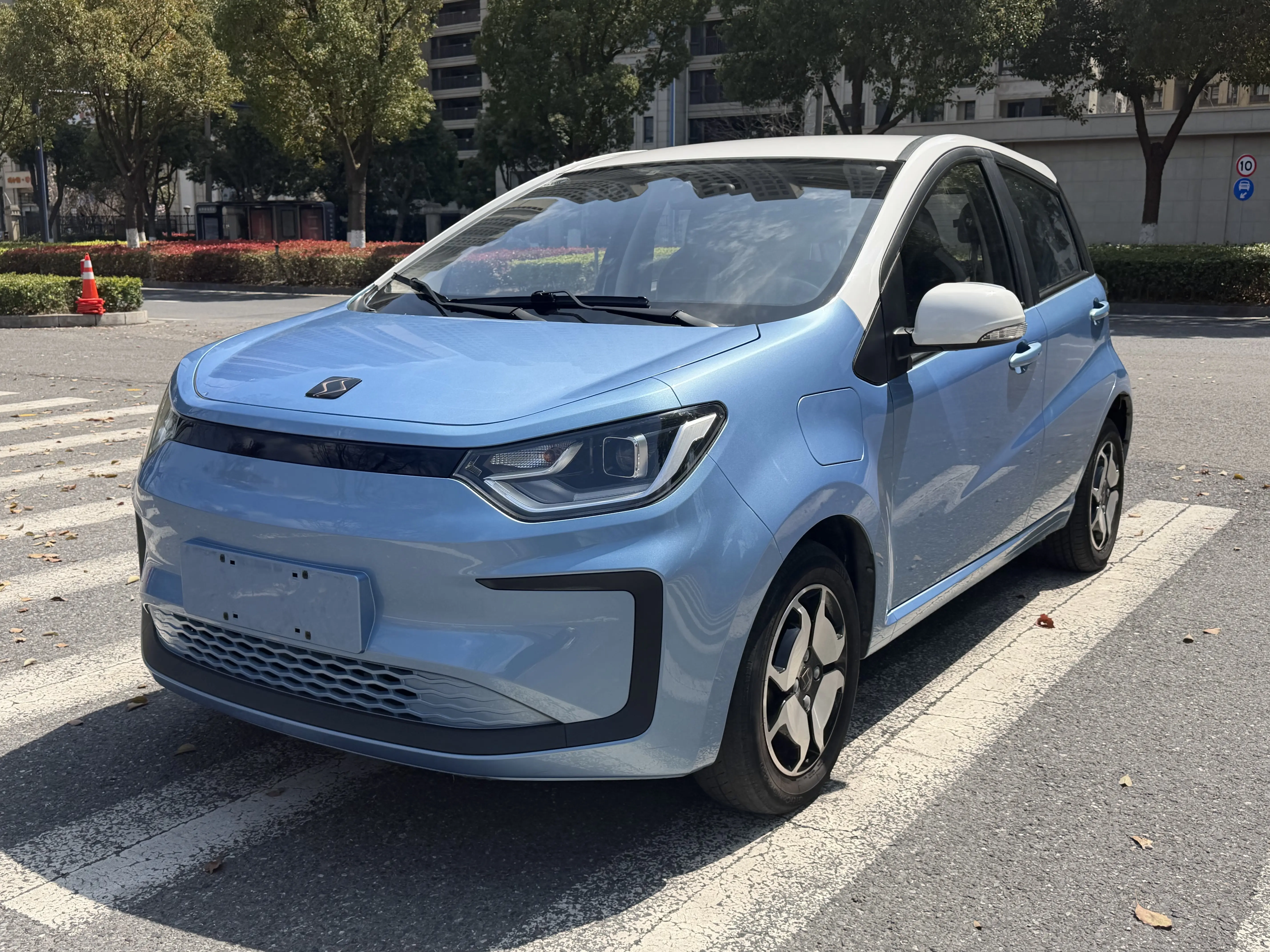 JAC (Sihao) Sihao Flower Fairy  из Китая