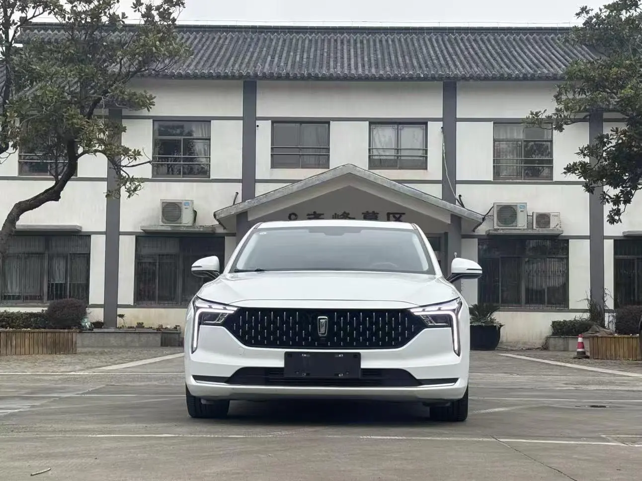 FAW Bestune B70 (Besturn B70)  из Китая