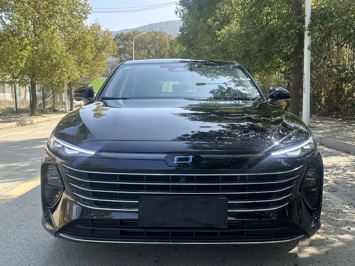 FAW Bestune B70 (Besturn B70)  из Китая