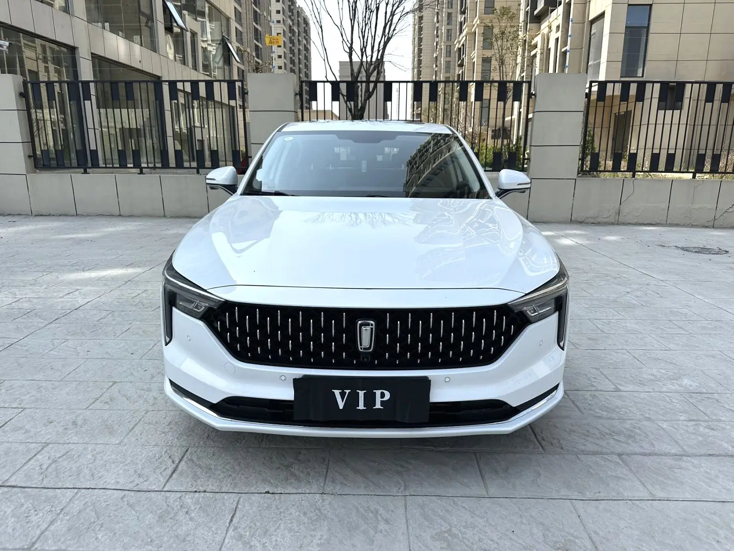 FAW Bestune B70 (Besturn B70)  из Китая