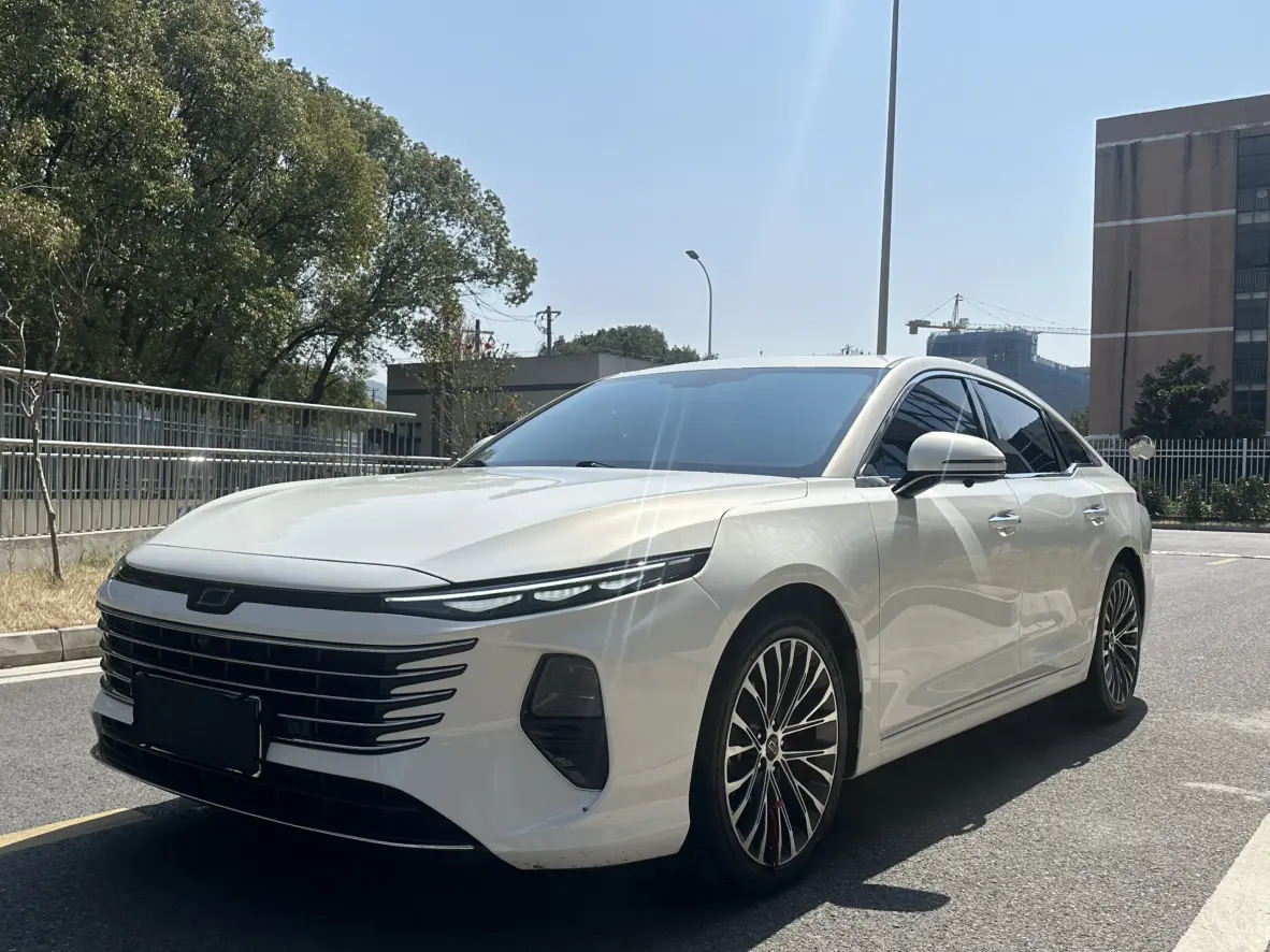 FAW Bestune B70 (Besturn B70)  из Китая