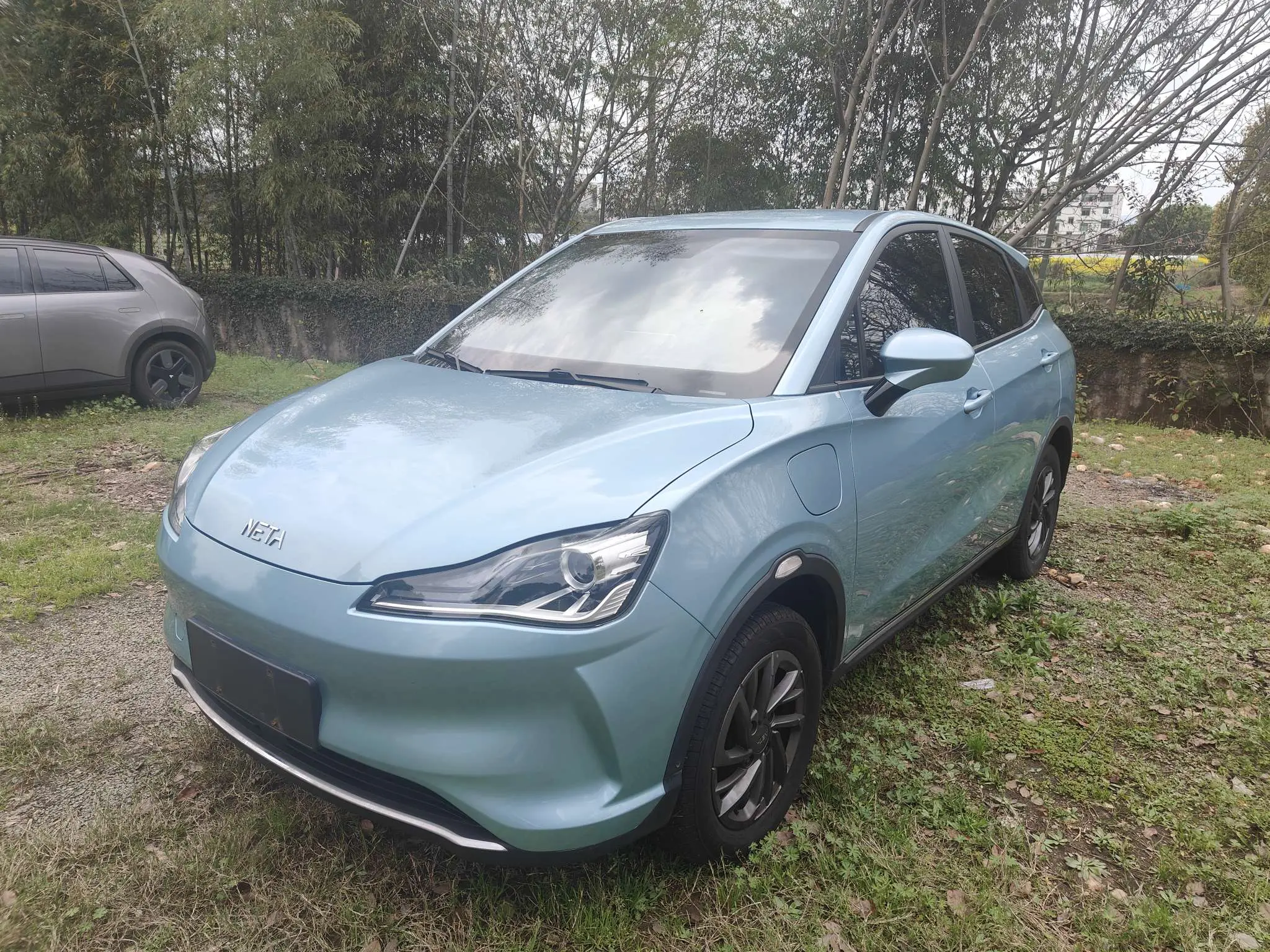 NETA Nezha V