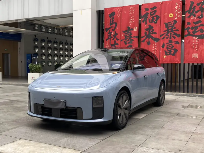 Li Ideal i8