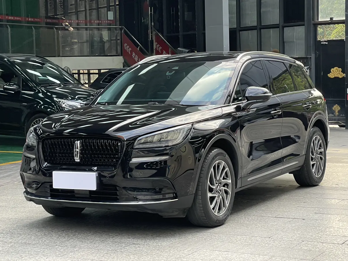 Lincoln Adventurer