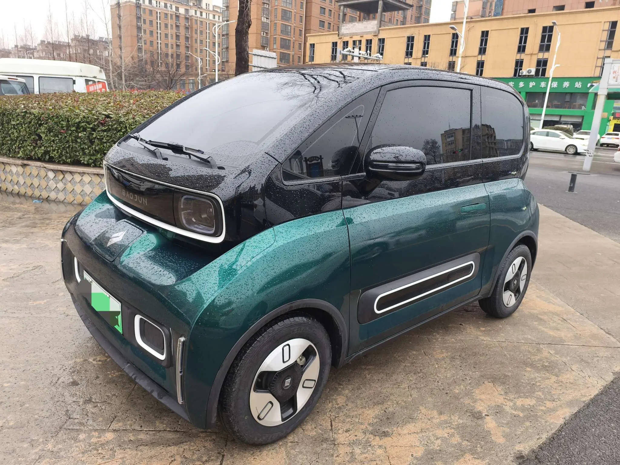 Baojun KiWi EV  из Китая