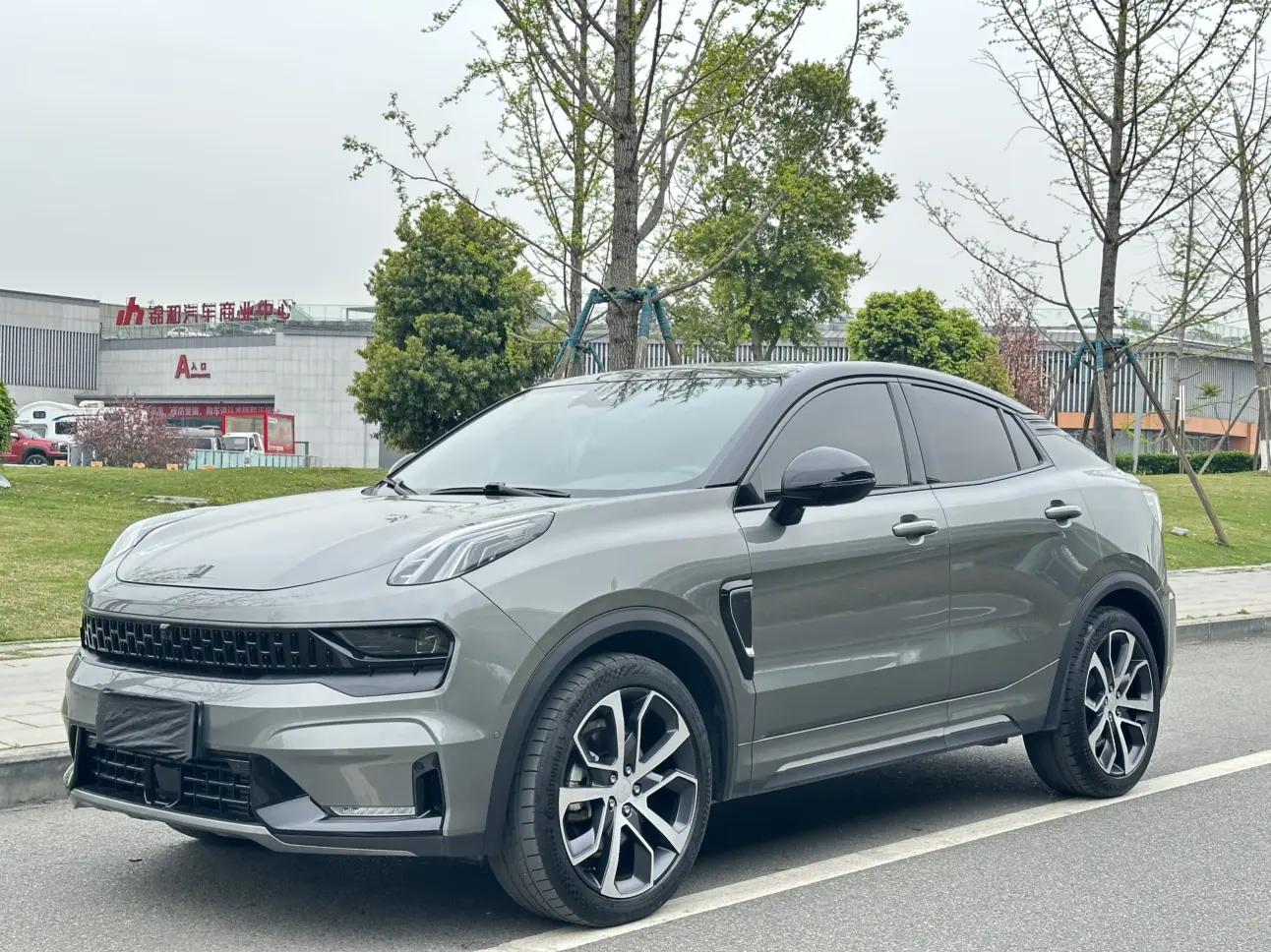 Lynk & Co 05